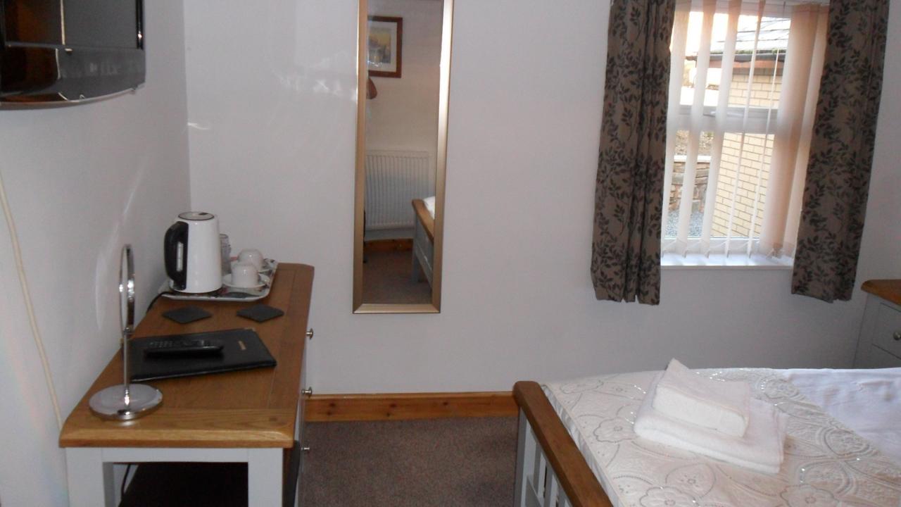 The Bear Bed & Breakfast Rhayader Eksteriør bilde